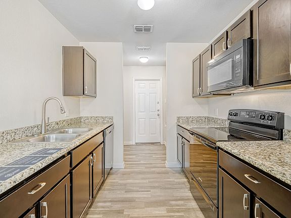 3rd image of 1907 Morgan St