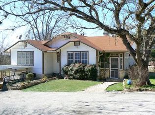 1419 McAllen Dr, Kerrville, TX 78028