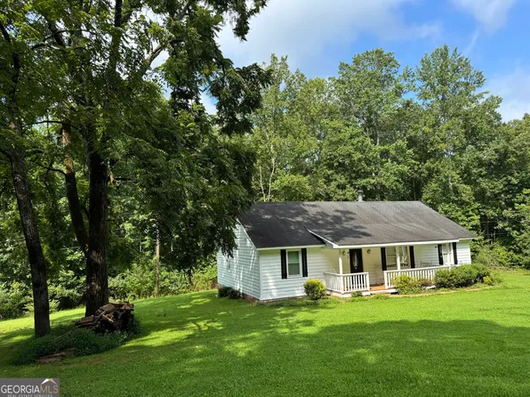 94 Big Jim Dr, Cleveland, GA 30528