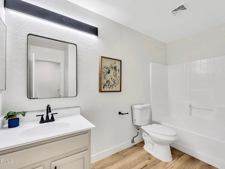 3702 W Naomi Ln — Photo 13