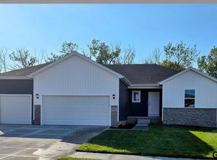 12405 S 205th Ave, Gretna, NE 68028