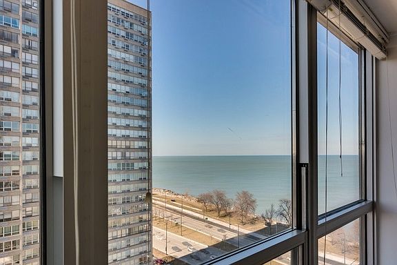 3rd image of 4800 S Chicago Beach Dr APT 1403S