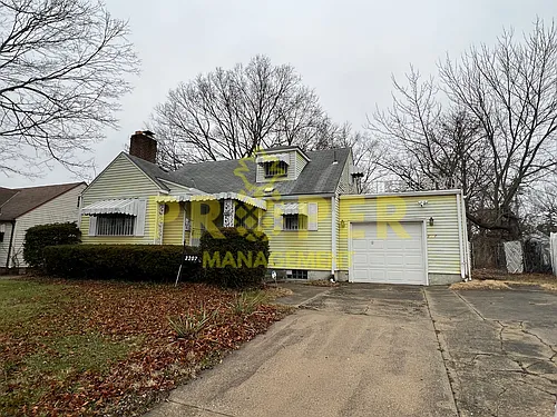 3207 Cornell Dr Photo 1