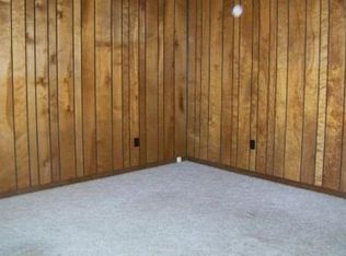505 N Panther Ave, Yellville, AR 72687