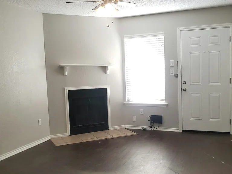 640 S Rogers Rd #644 — Photo 4