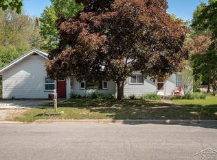 2908 Riggie St, Midland, MI 48640