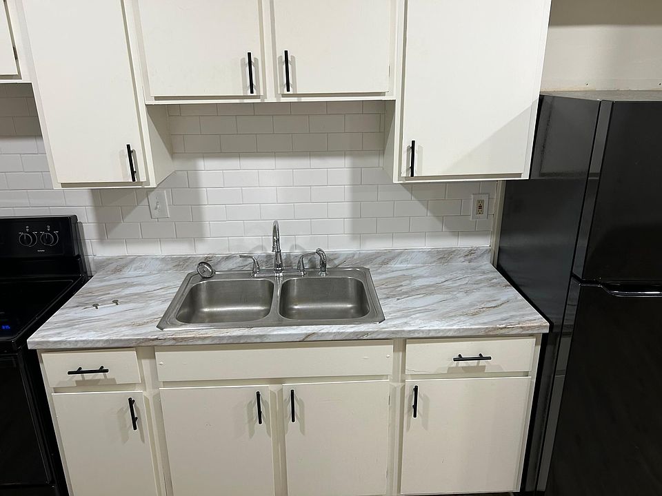 1st image of 313 E Chapin St #4