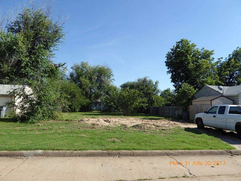 1st image of 2206 NW Walding Ave