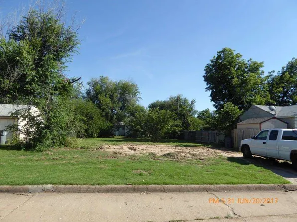 2206 NW Walding Ave, Lawton, OK 73507