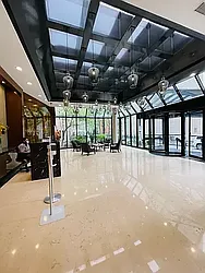 Rented by R New York