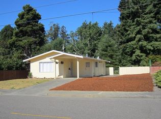 3530 M St, Eureka, CA 95503