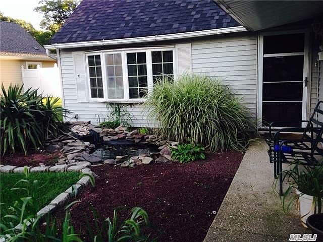 1st image of 127 Split Cedar Dr