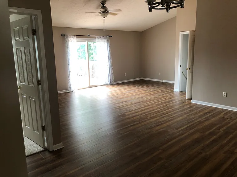 719 Prism Valley Dr — Photo 3