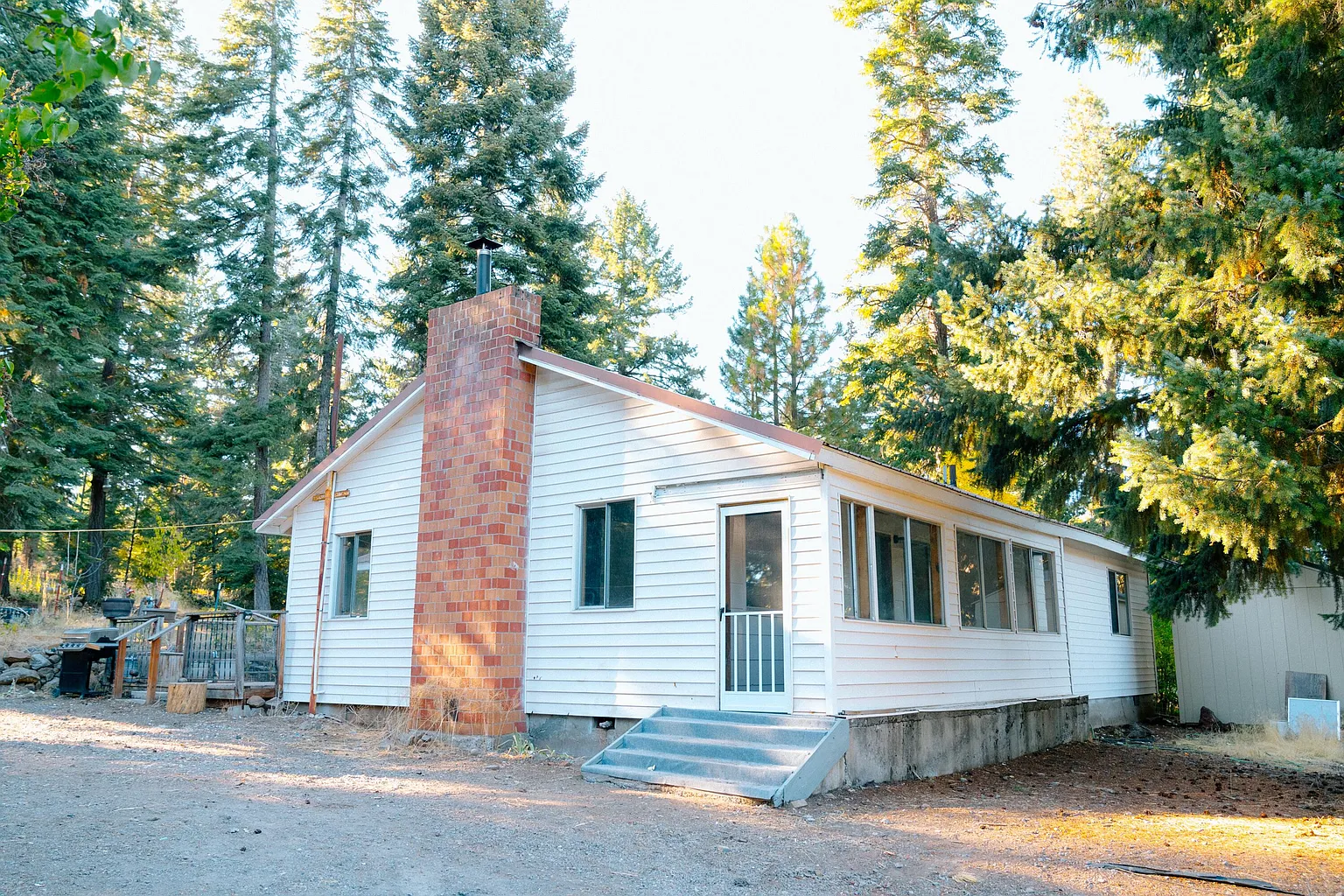 23142 Birch St photo 1