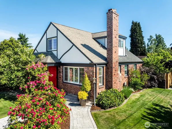 4218 N 10th Street, Tacoma, WA 98406