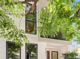 2930 Rowena Ave #1, Los Angeles, CA 90039