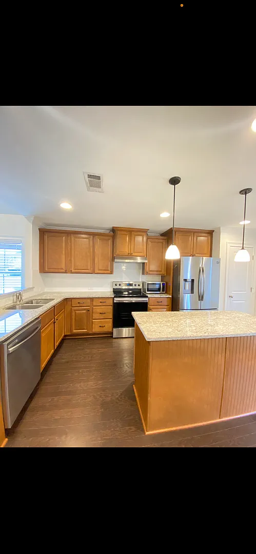 Building Photo - 2619 Farmstone Rdg