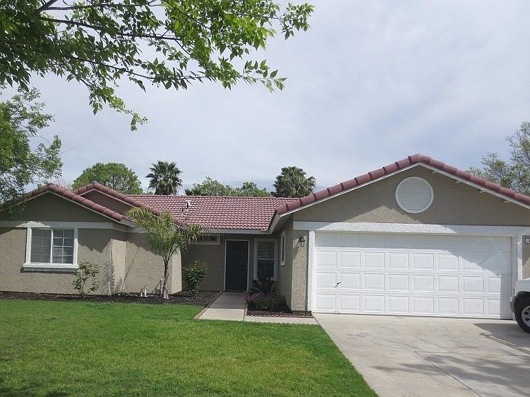 1st image of 436 Barcelona Dr