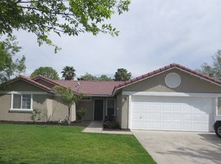 436 Barcelona Dr, Lemoore, CA 93245