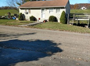 10097 Sunrise St, Bristol, VA 24202