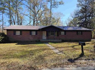 7730 Lodge Dr, Century, FL 32535