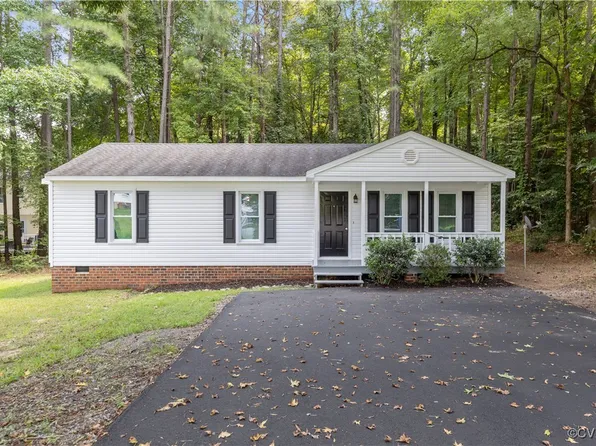 12400 Beaver Falls Ct, Midlothian, VA 23112