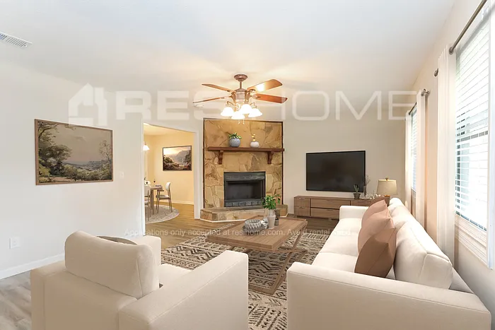 3321 Summer Wood Cir — Photo 6
