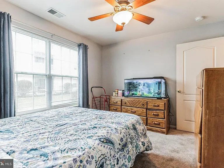 105 Lionheart Ln #105 — Photo 4