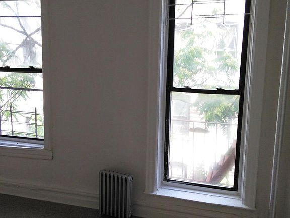 3rd image of 3464 Knox Pl #2