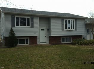 6930 Arlene Dr, Conneaut, OH 44030