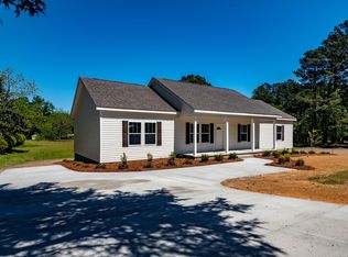 190 Union Church Rd, Vass, NC 28394