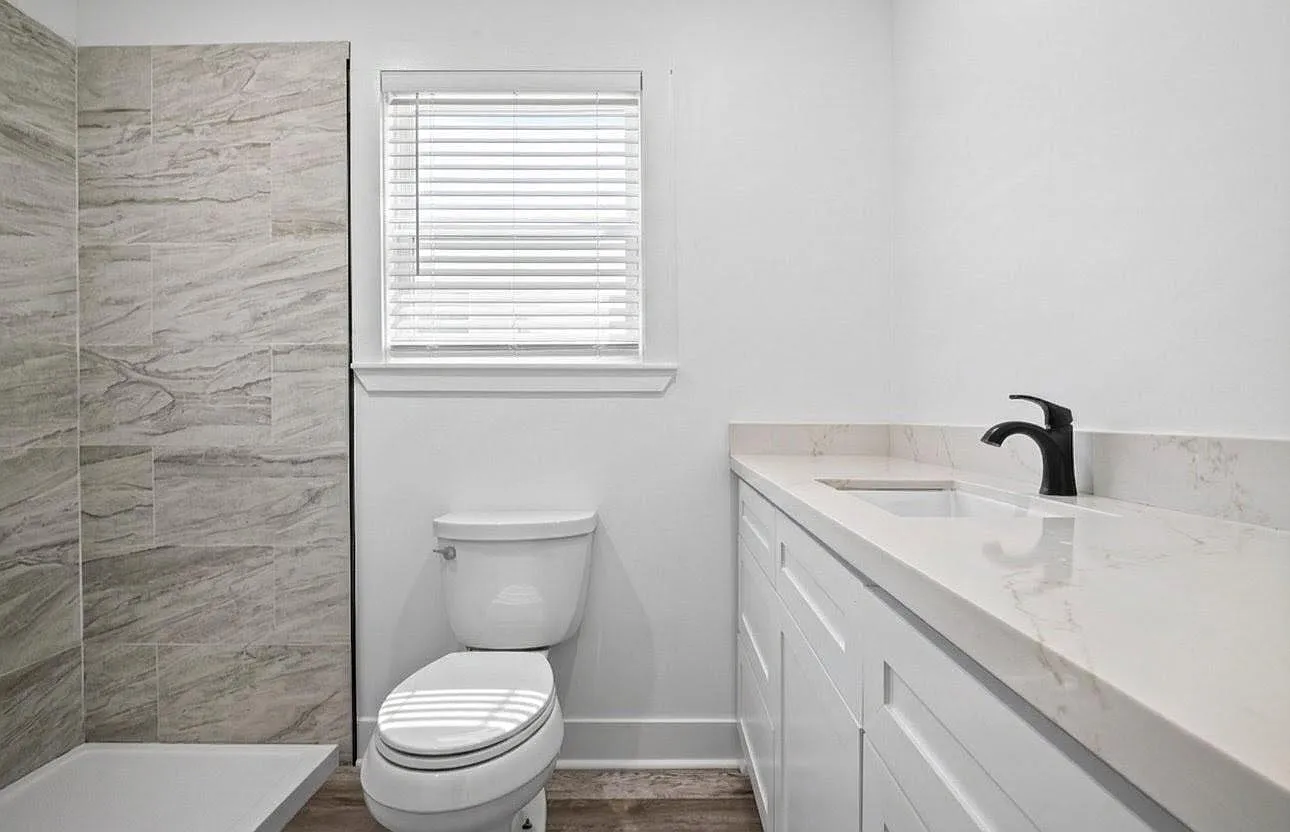 2 bed, 1.0 bath, 800 sqft, $1,680 — Photo 4