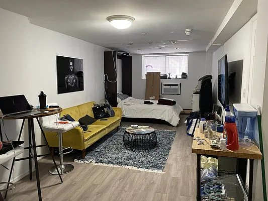 Rented by Charie Properties LLC | media 10