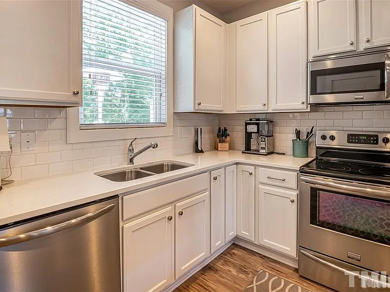 2800 Bedford Green Dr #106 — Photo 9