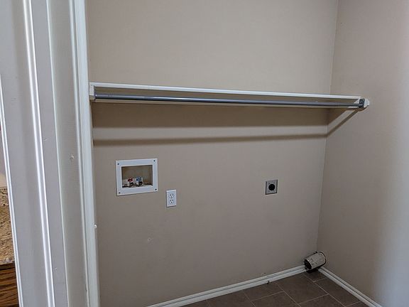 5th image of 1835 W Macarthur St #207