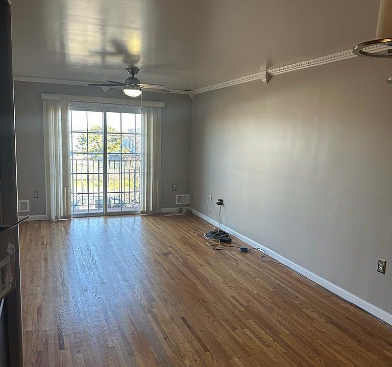 1st image of 434 Broadway St APT 1