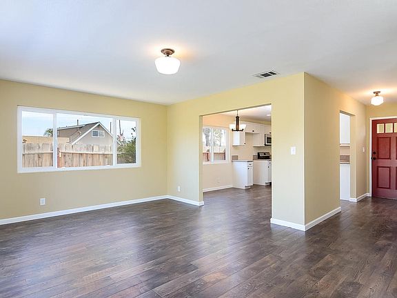 2nd image of 266 Portia Ave