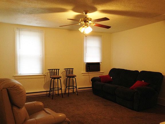2nd image of 725 Allegheny River Blvd #3
