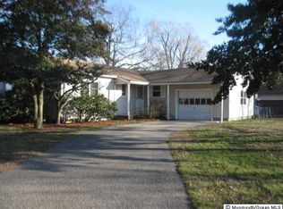 912 Oak Dale St, Toms River, NJ