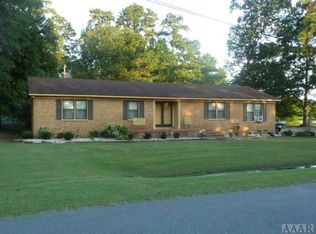 1 Tanglewood Dr, Elizabeth City, NC 27909