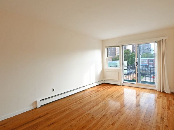 21-19 33rd Ave #3A