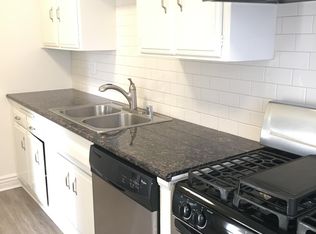 165 N Almont Dr UNIT 301, Beverly Hills, CA 90211