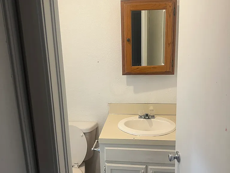 408 S Porter Ave #1 — Photo 17