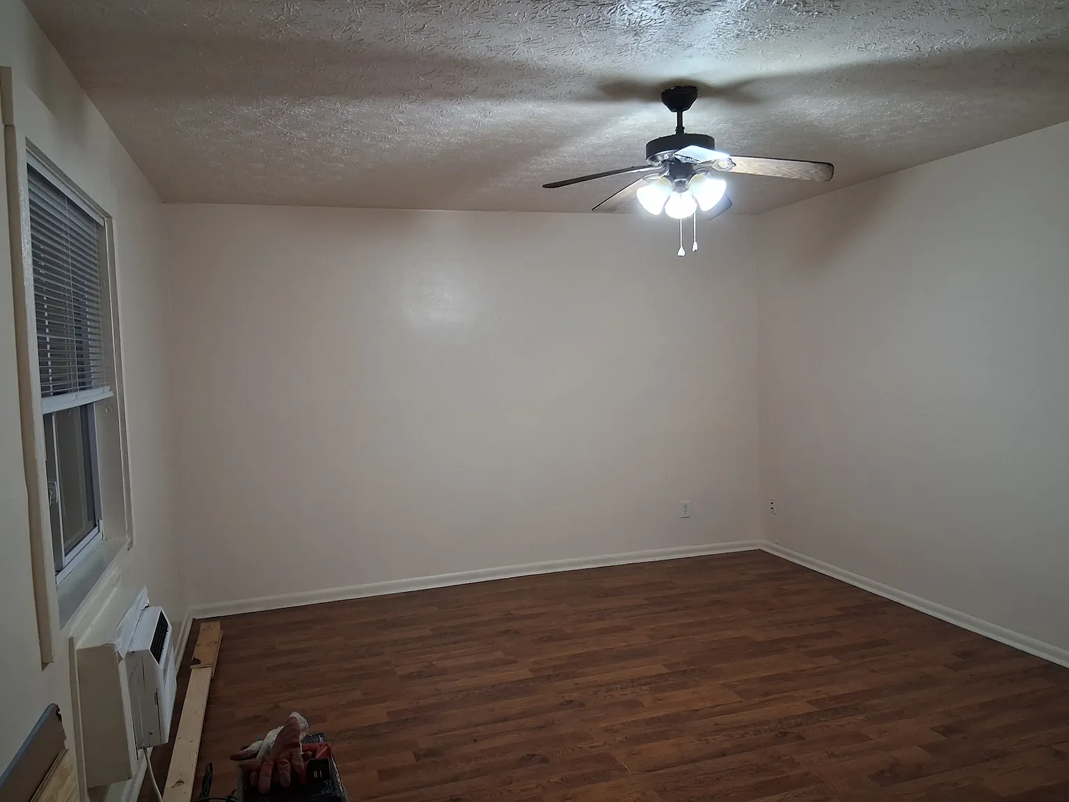 2 bed, 650 sqft, $1,200 — Photo 4