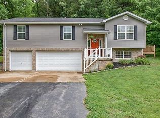 1207 Rocky Meadow Ln, Barnhart, MO 63012