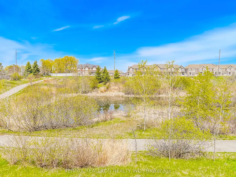 77 Betony Dr — Photo 47