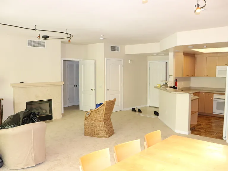 130 E San Fernando St #424 — Photo 9