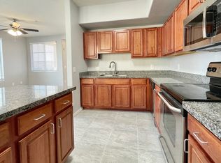 18250 N Cave Creek Rd UNIT 203, Phoenix, AZ 85032