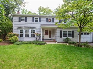 23 Sherwood Rd, Edison, NJ 08820