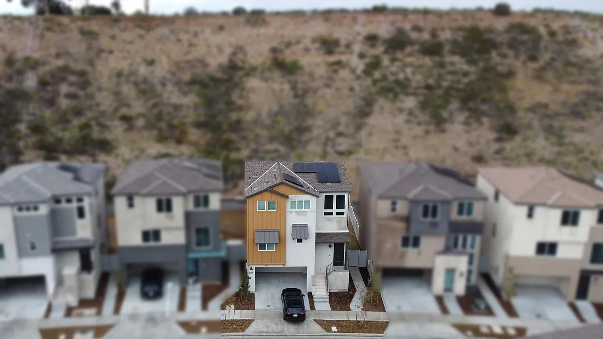 Building Photo - 8159 Rose Quartz Cir